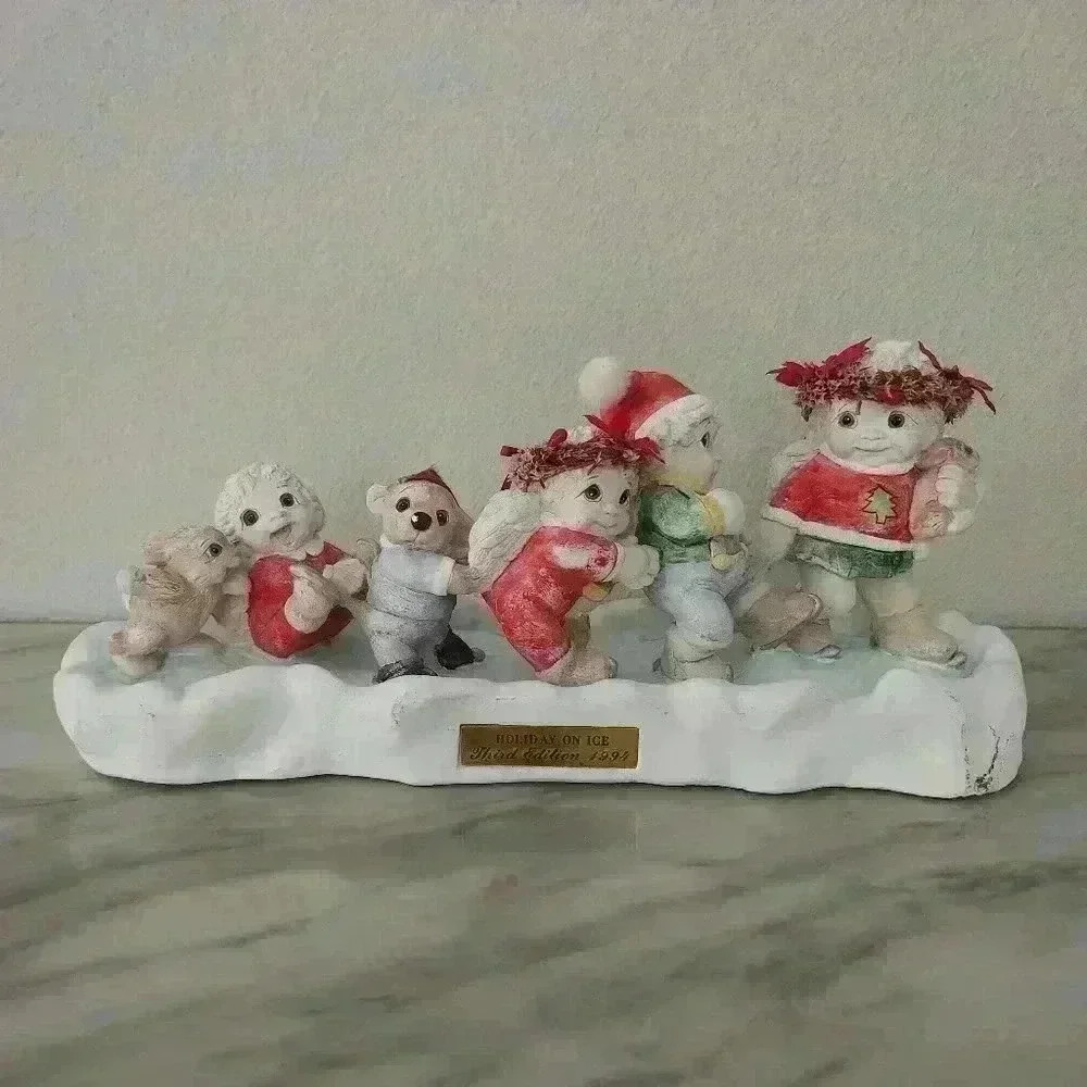 Lmt. Ed. Vintage Dreamsicles "Holiday On Ice" Skating Figurine 3rd Edition 1994